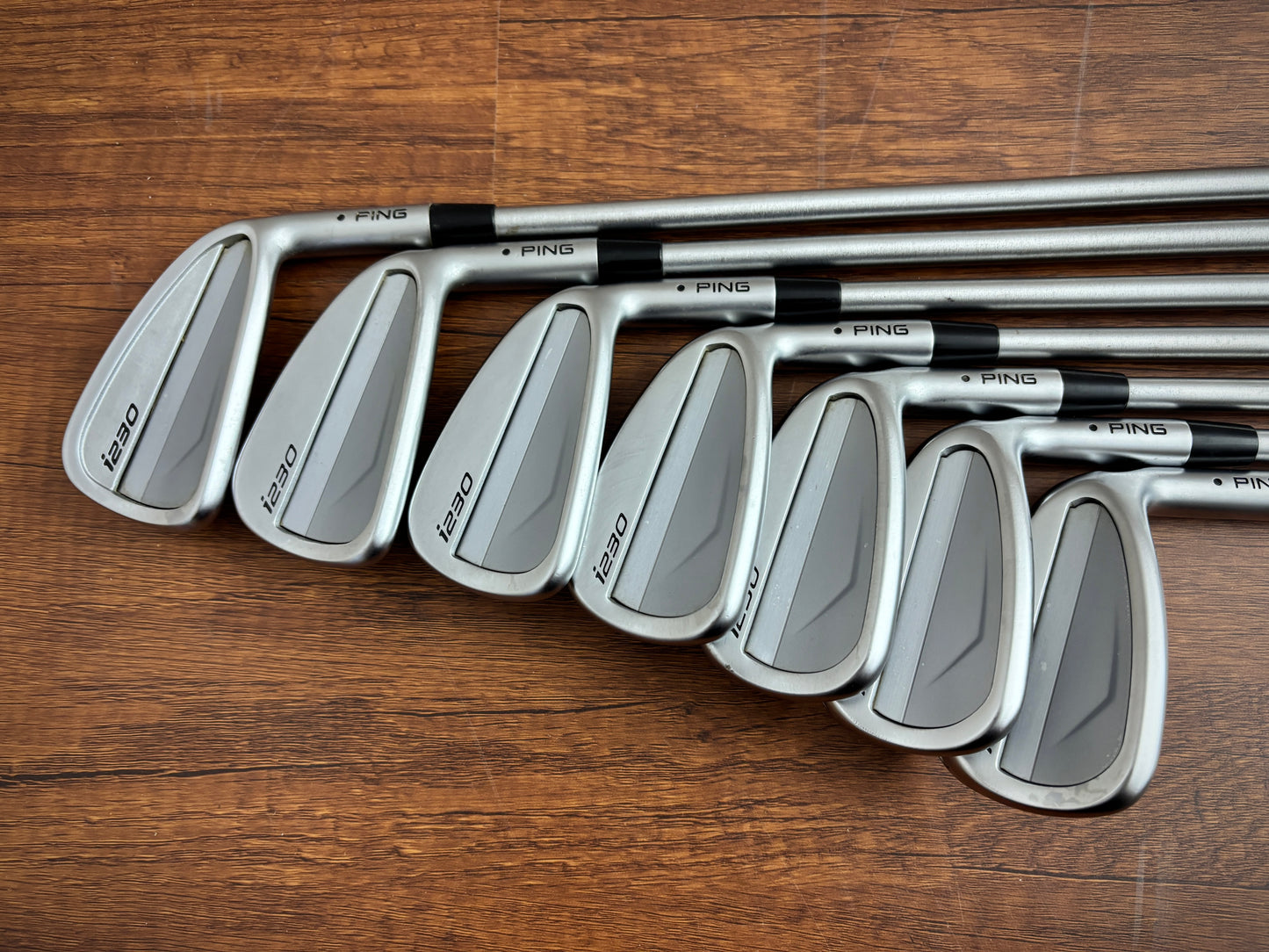 Ping i230 Iron Set 5-UW / KBS Tour C-Taper Lite Stiff