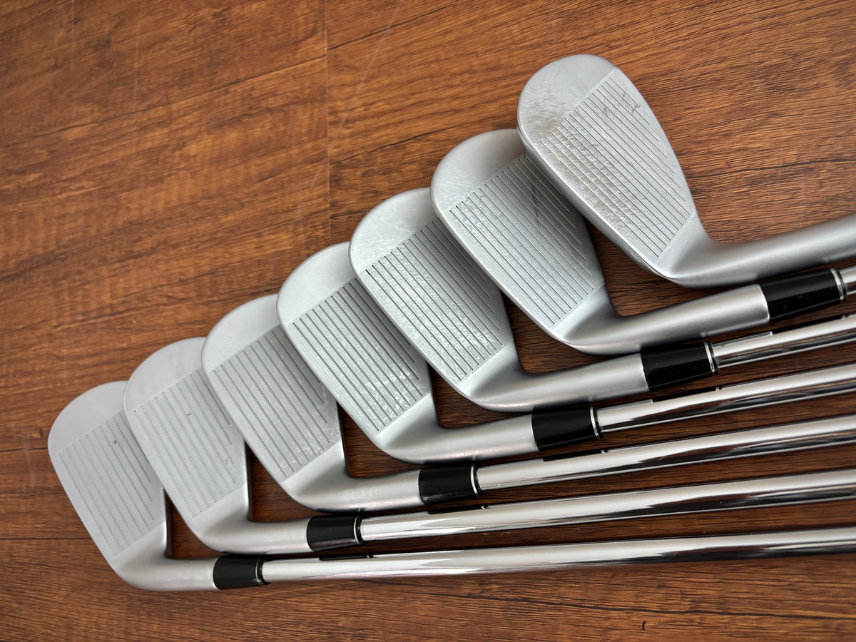 Srixon ZXi4 Iron Set 5-AW / NS Pro 105 Regular Flex
