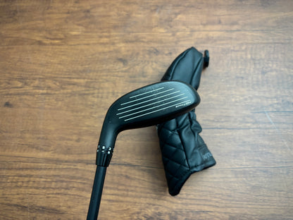 Cobra DS-ADAPT 4-Hybrid + headcover / X-Stiff