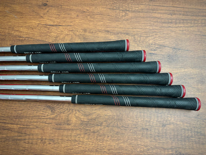 Taylormade P790 Iron Set 5-PW / NS Pro 120 X-Stiff