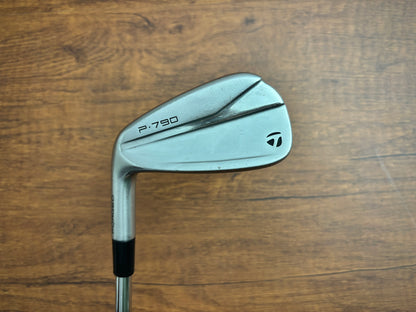(Left-handed) Taylormade P790 '21 8-iron / Stiff