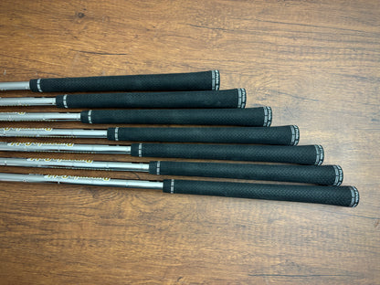 Ping i240 Iron Set 4-PW / Dynamic Gold 120 S300 Stiff