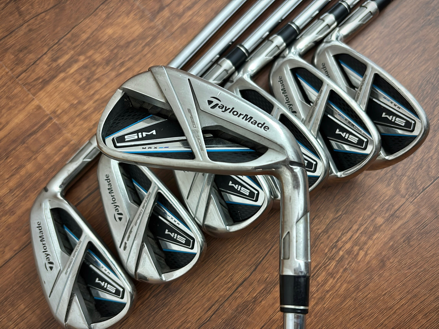 Taylormade SIM Max Iron Set 5-AW / KBS Max Stiff