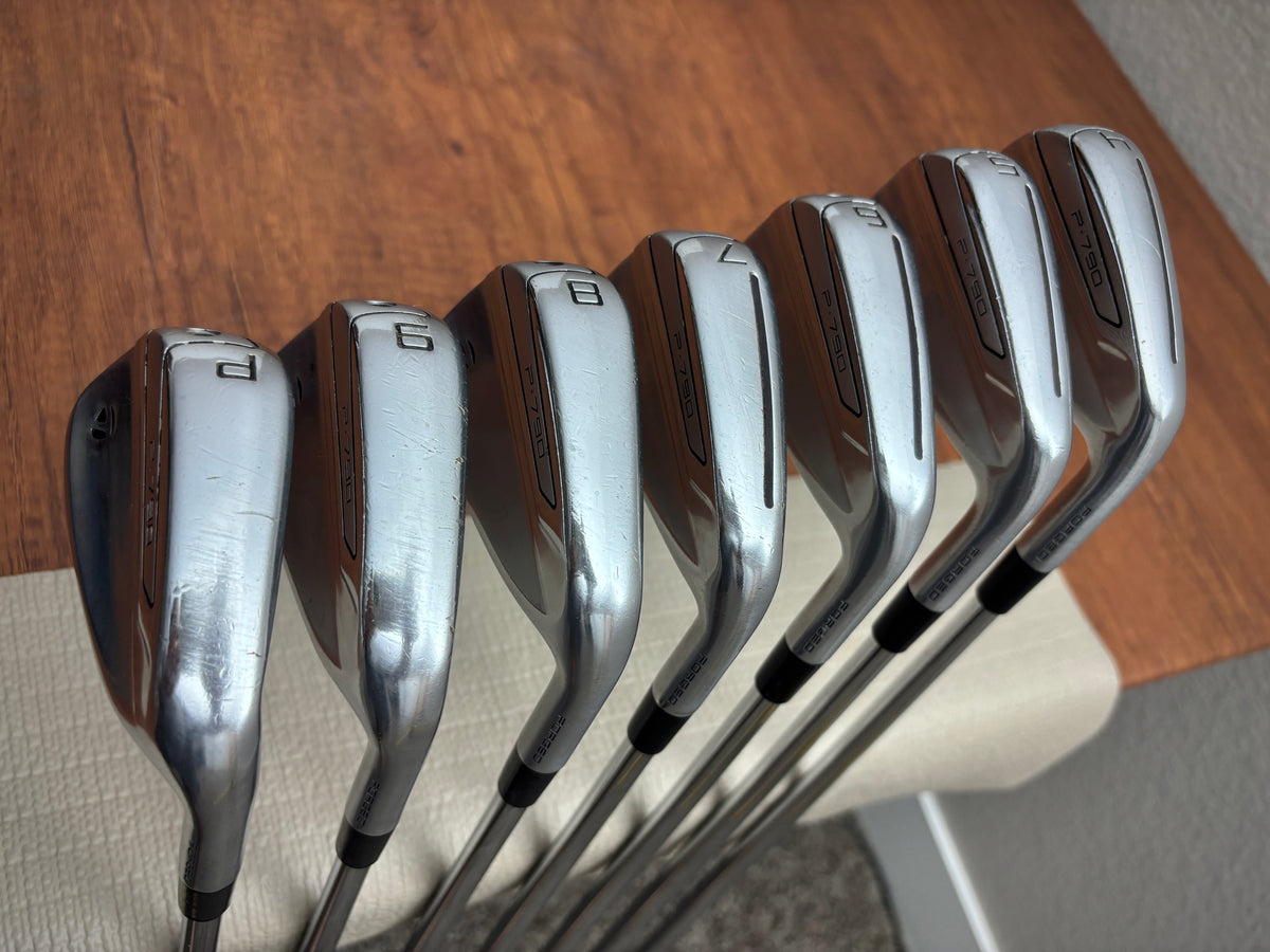 Taylormade P790 Iron Set 4-PW / Project X 6.0 Stiff