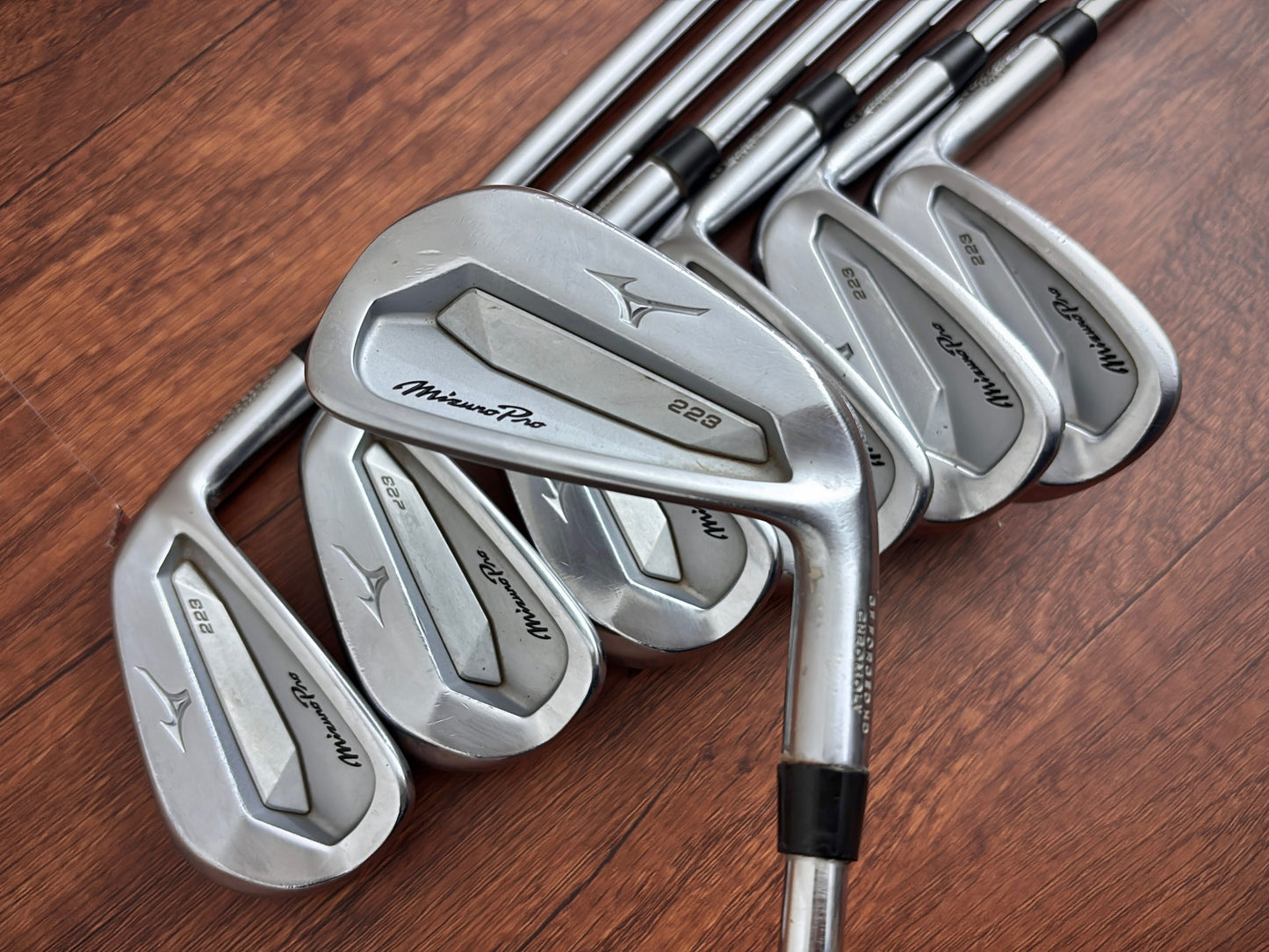 Mizuno Pro 223 Iron Set 4-PW / NS Pro 120 X-Stiff