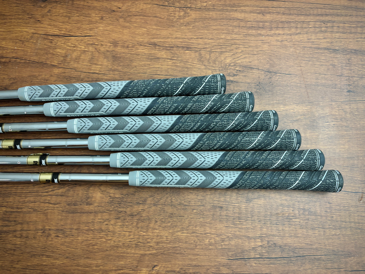Titleist T150 '25 Iron Set 4-9 / Dynamic Gold S300 Stiff