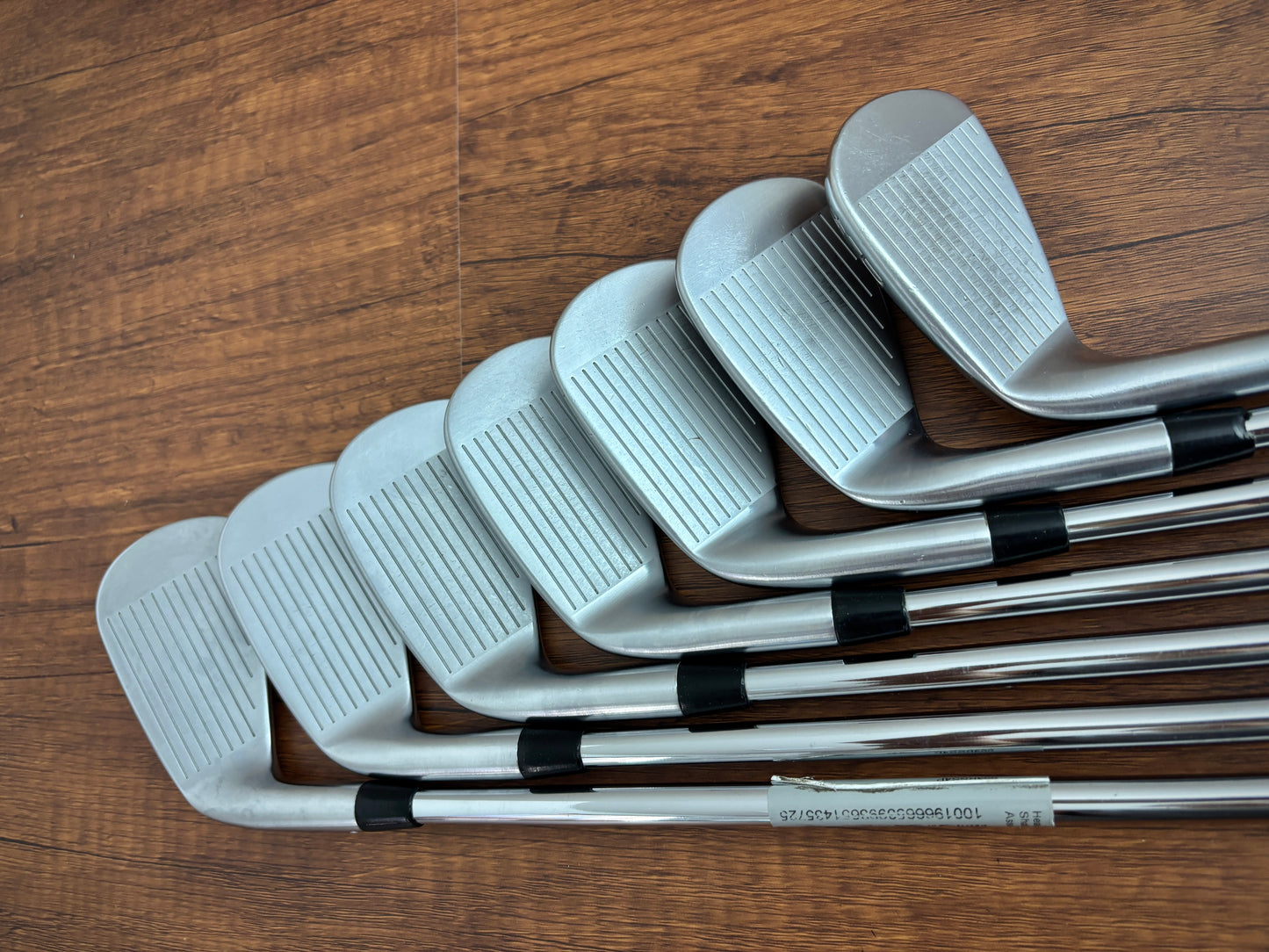 Titleist T100 ‘23 Iron Set 4-PW / True Temper AMT S300 Stiff