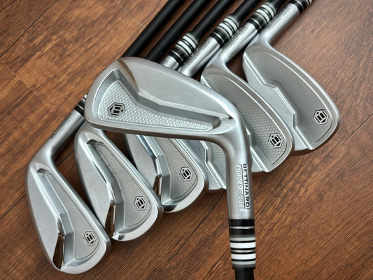 Bettinardi CB24 / MB24 Iron Set 4-PW / Fujikura Axiom 105 Stiff