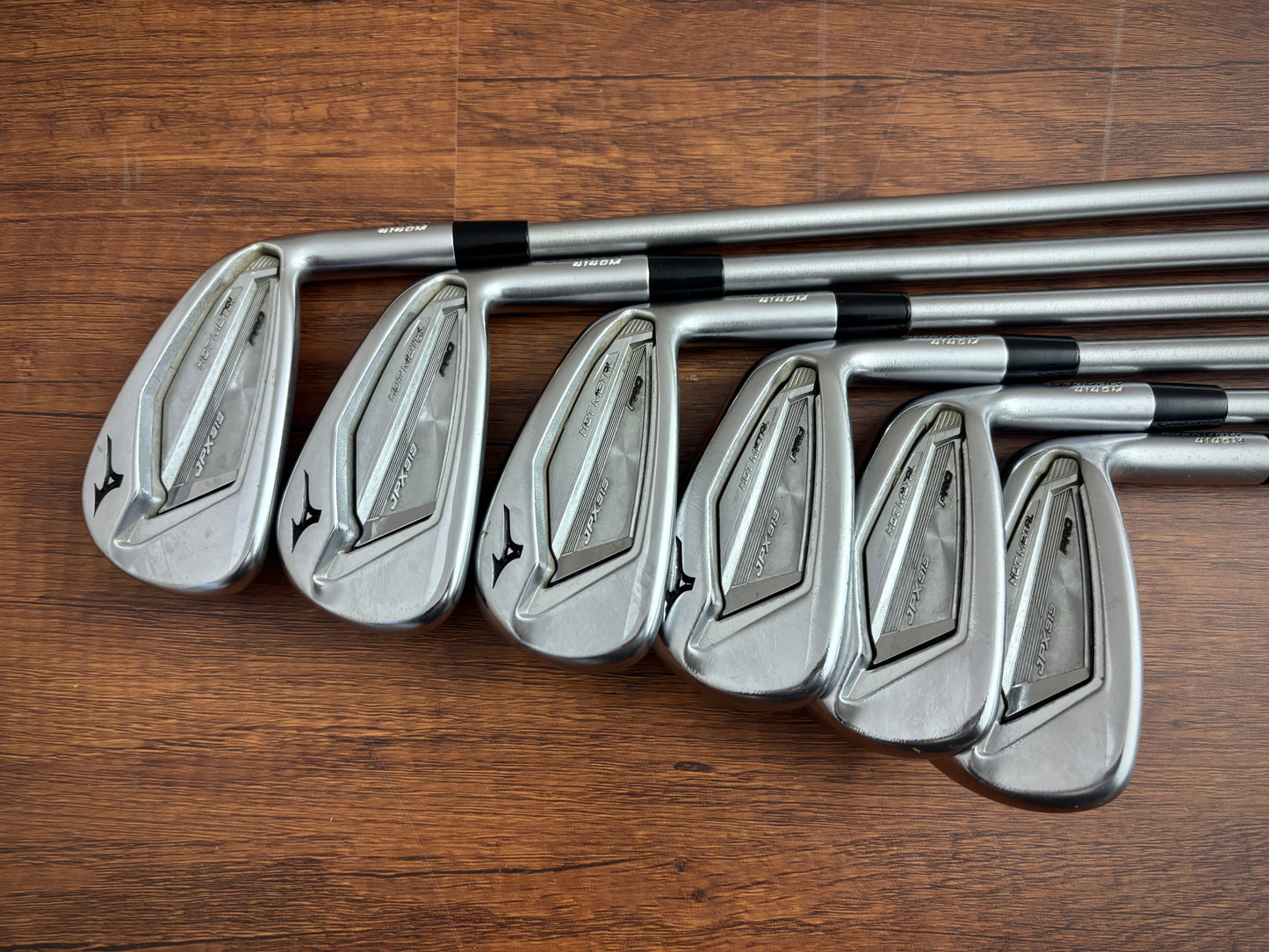Mizuno JPX 919 Hot Metal Pro Iron Set 5-PW / KBS Tour C-Taper Lite 110 Stiff