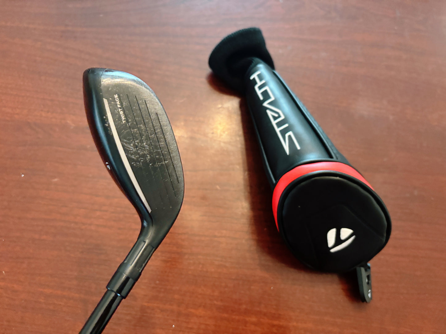 (Left-handed) Taylormade Stealth 2 3-Hybrid + headcover / Stiff