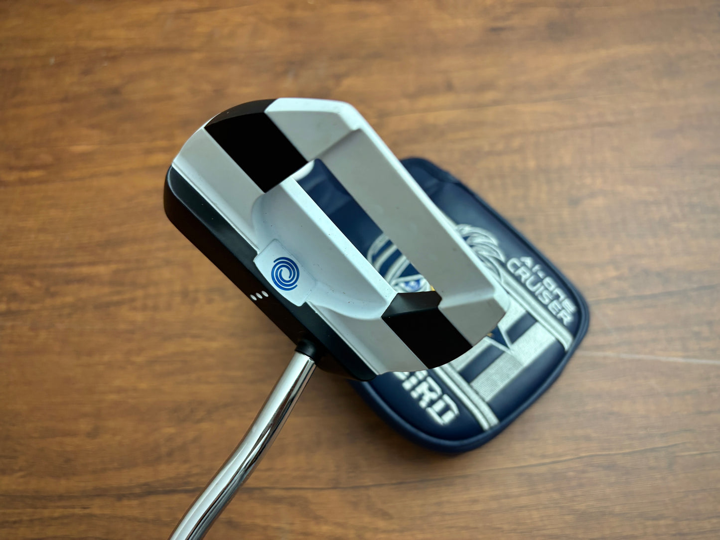 Odyssey Ai-ONE Cruiser Jailbird Putter 38" + headcover