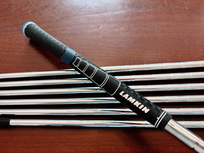 Mizuno Pro 223 Iron Set 4-PW / NS Pro 105 Regular Flex