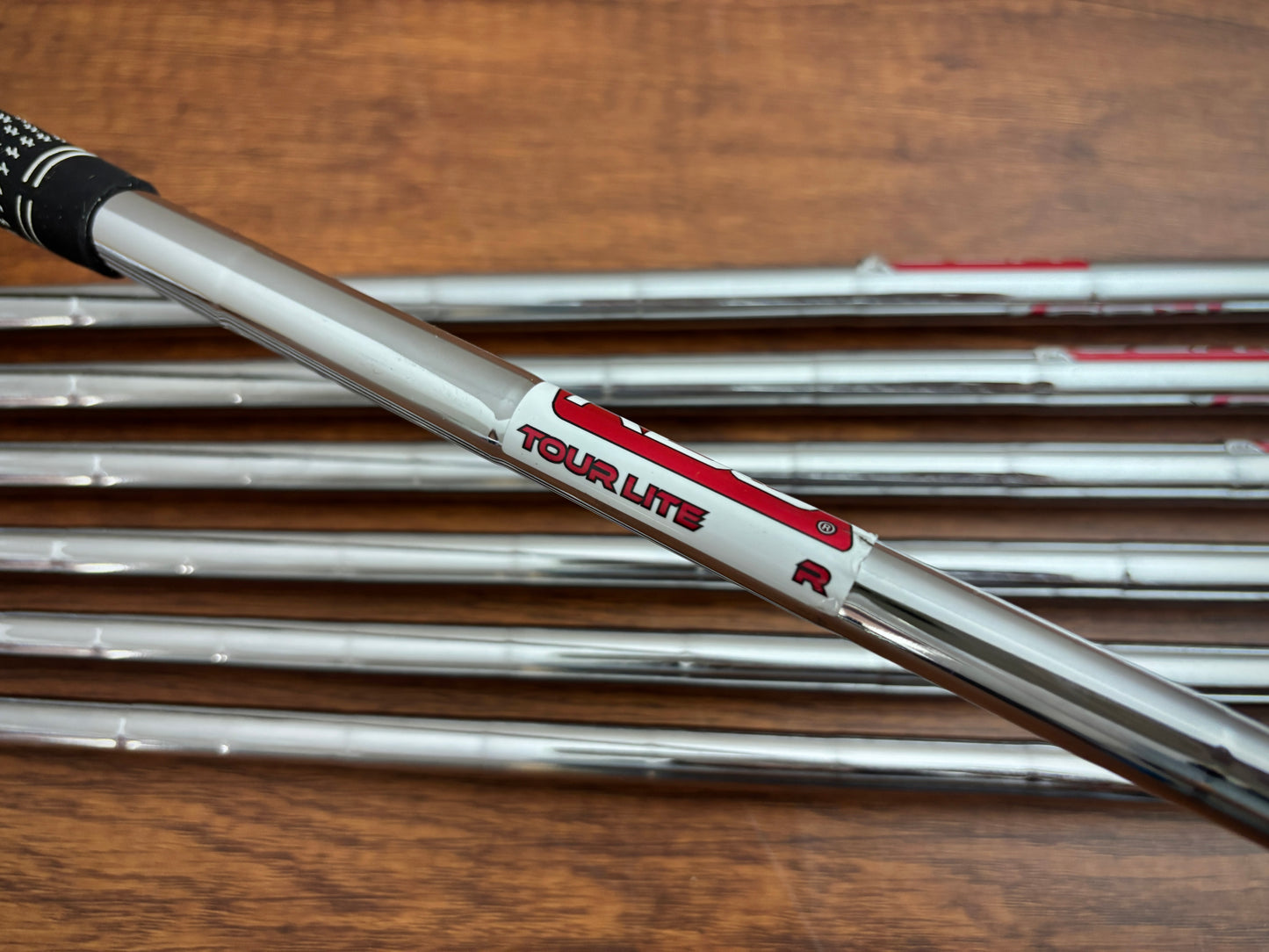 Takomo 101 Iron Set 4-PW / KBS Tour Lite Regular Flex