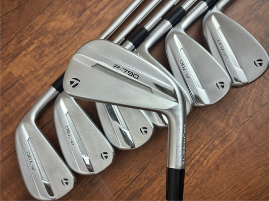 Taylormade P790 '25 Iron Set 4-PW / Dynamic Gold R300 Regular Flex