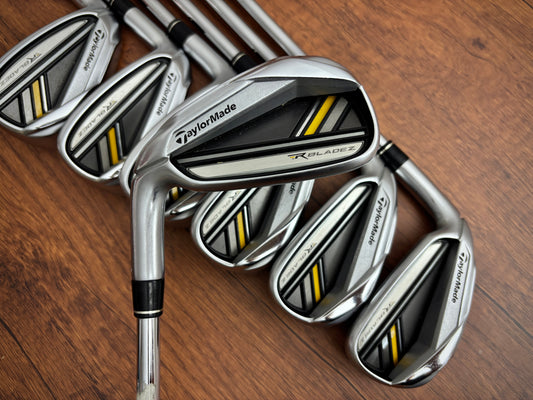 (Left-handed) Taylormade Rocketbladez Iron Set 4-PW / Stiff Shafts