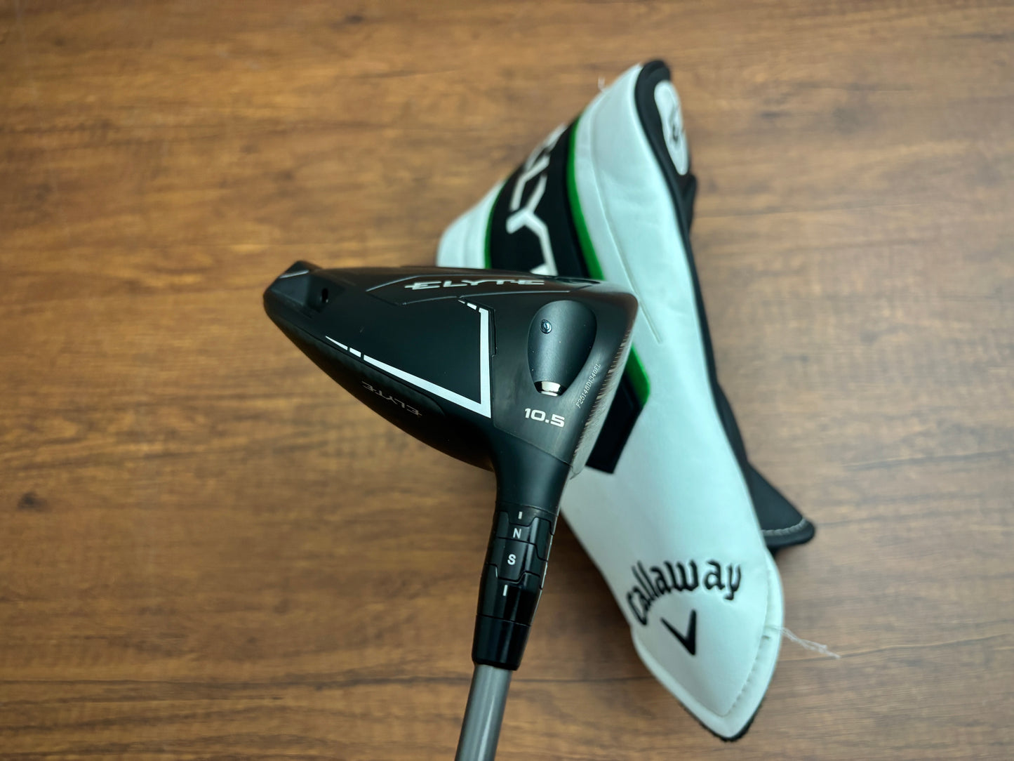 *MINT* Callaway Elyte Night Edition Driver 10.5* + headcover / Regular Flex
