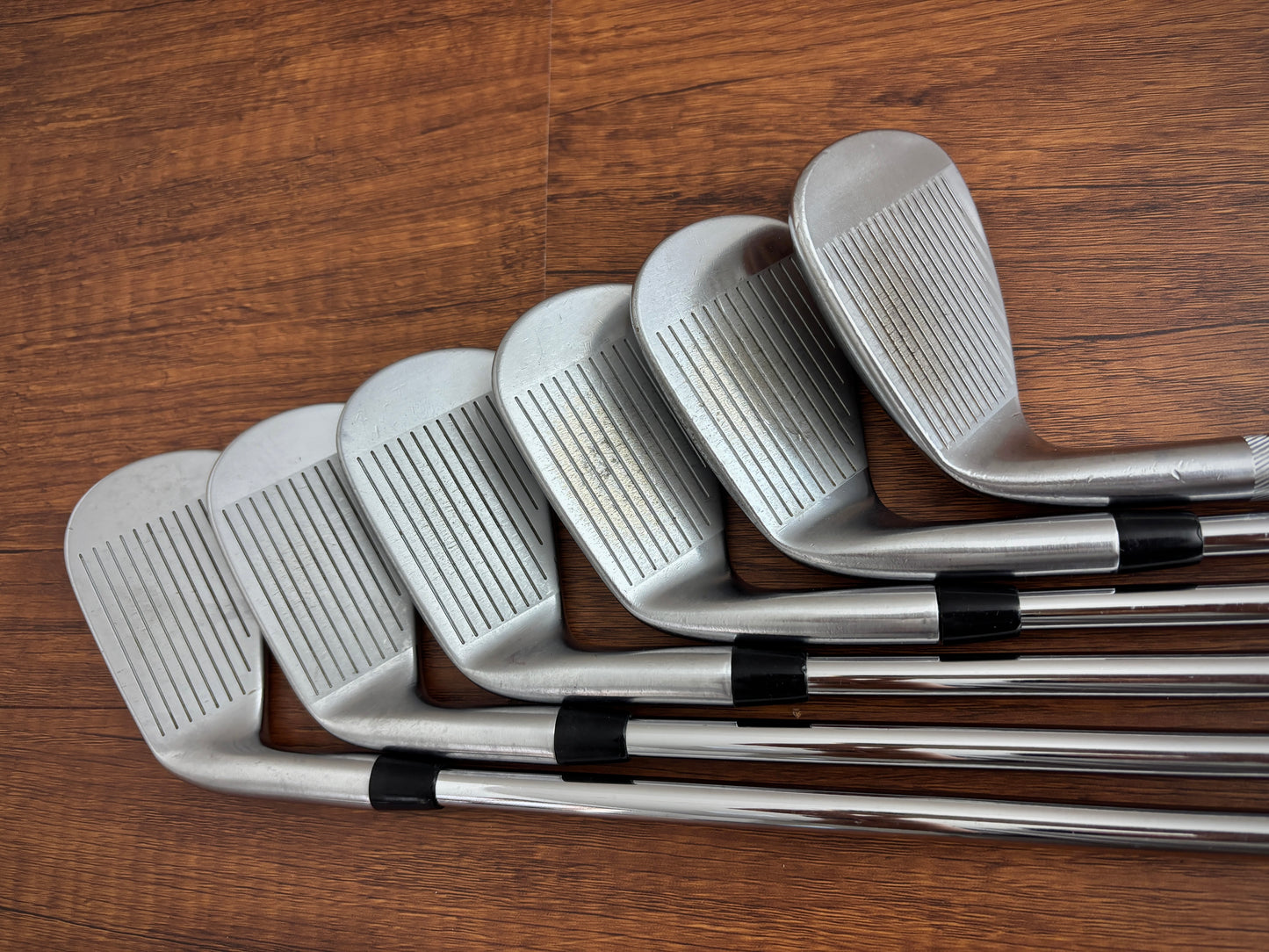 Titleist T100 Iron Set 5-PW / NS Pro 105 Stiff