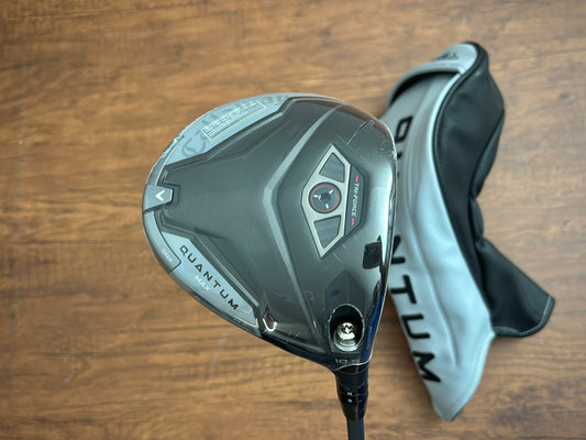 *NEW IN PLASTIC* Callaway Quantum Max Driver 10.5* + headcover / Stiff