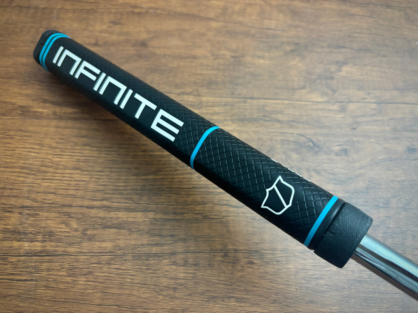 Wilson Staff Infinite Windy City Putter 33"