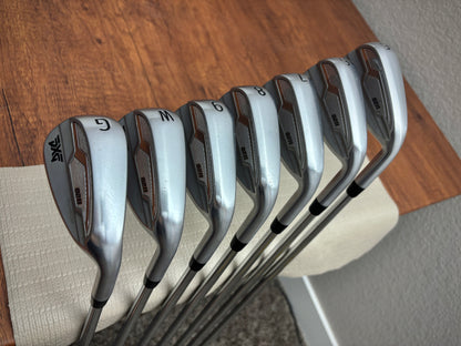 PXG 0211 DC Iron Set 5-GW / Dynamic Gold R300 Regular Flex