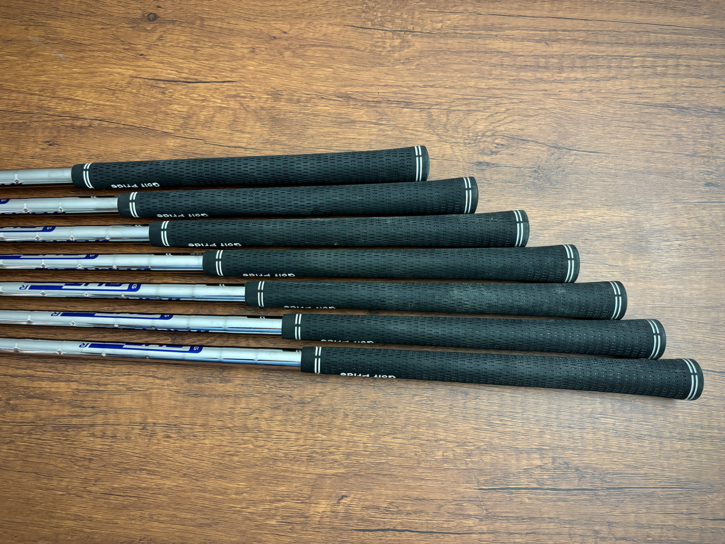 Ping i230 Iron Set 4-PW / Ping AWT 2.0 Regular Flex