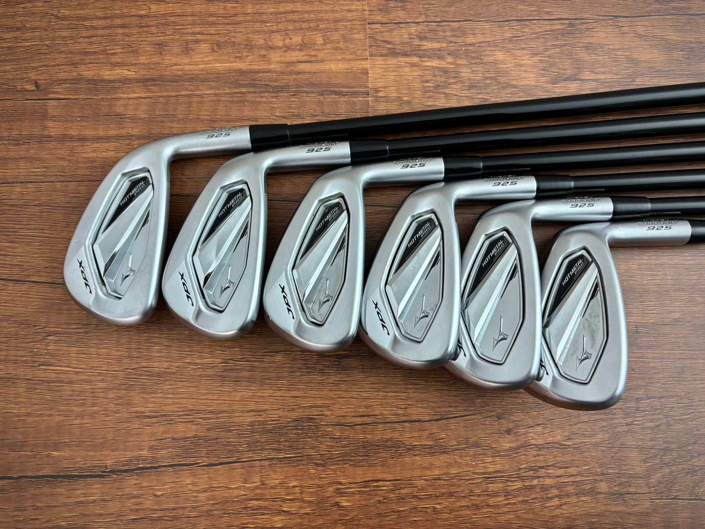 Mizuno JPX 925 Hot Metal Pro Iron Set 5-PW / Mitsubishi MMT Stiff Graphite