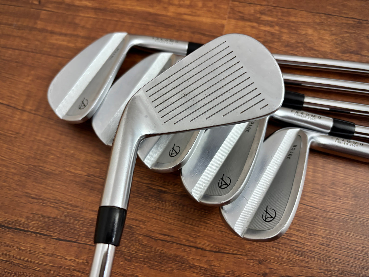 (+2”) Takomo 301 CB Iron Set 5-PW / KBS Tour Lite X-Stiff