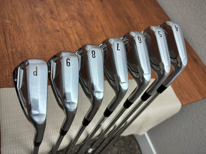 Srixon ZXi5 Iron Set 4-PW / Dynamic Gold S300 Stiff