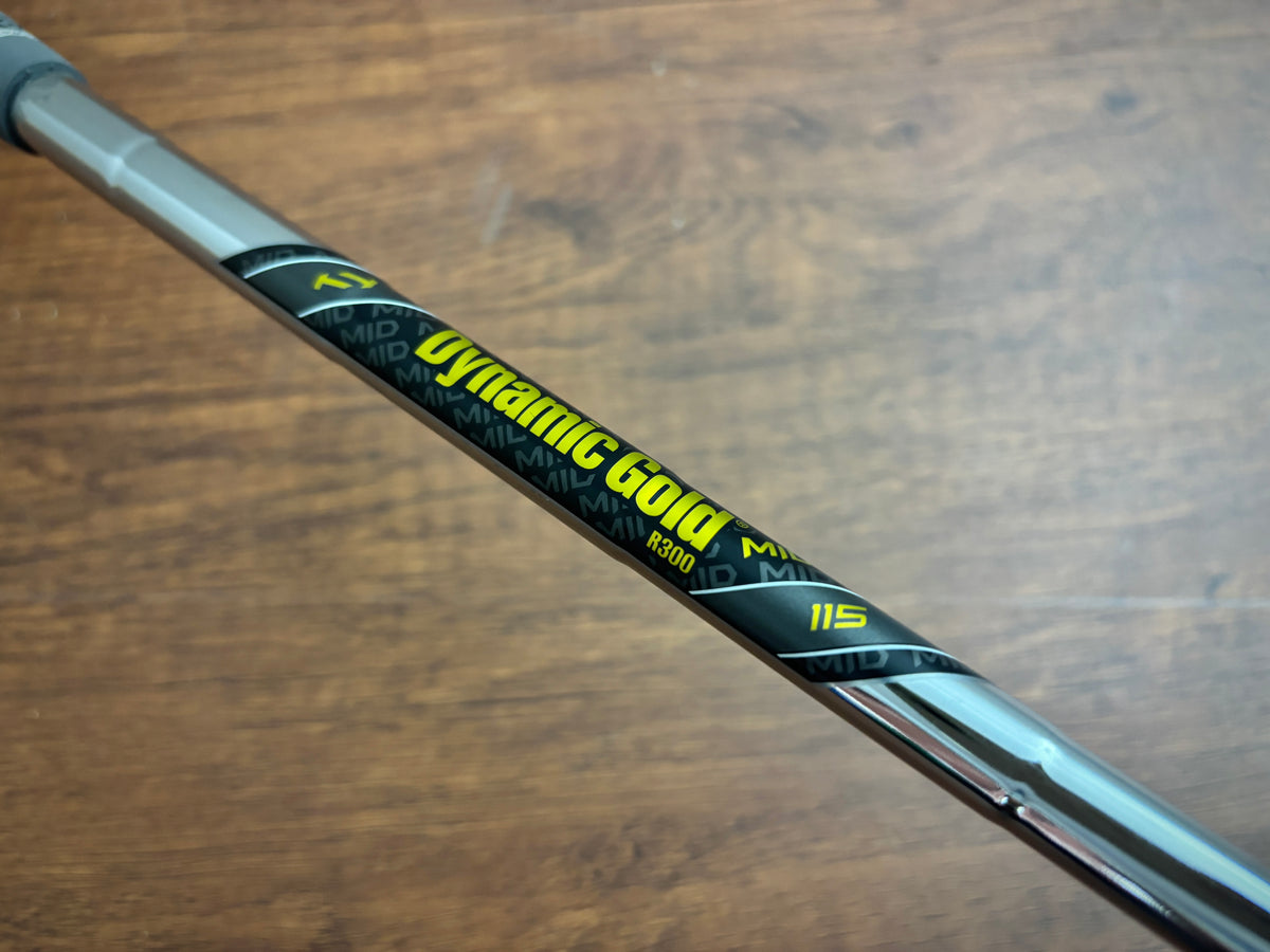 Taylormade P790 '25 Approach Wedge AW / Regular Flex