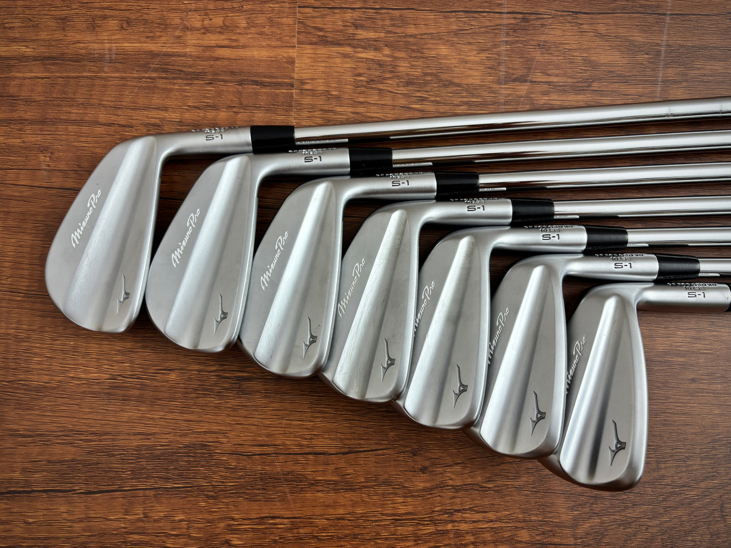 Mizuno Pro S-1 Iron Set 4-PW / KBS Tour 120 Stiff
