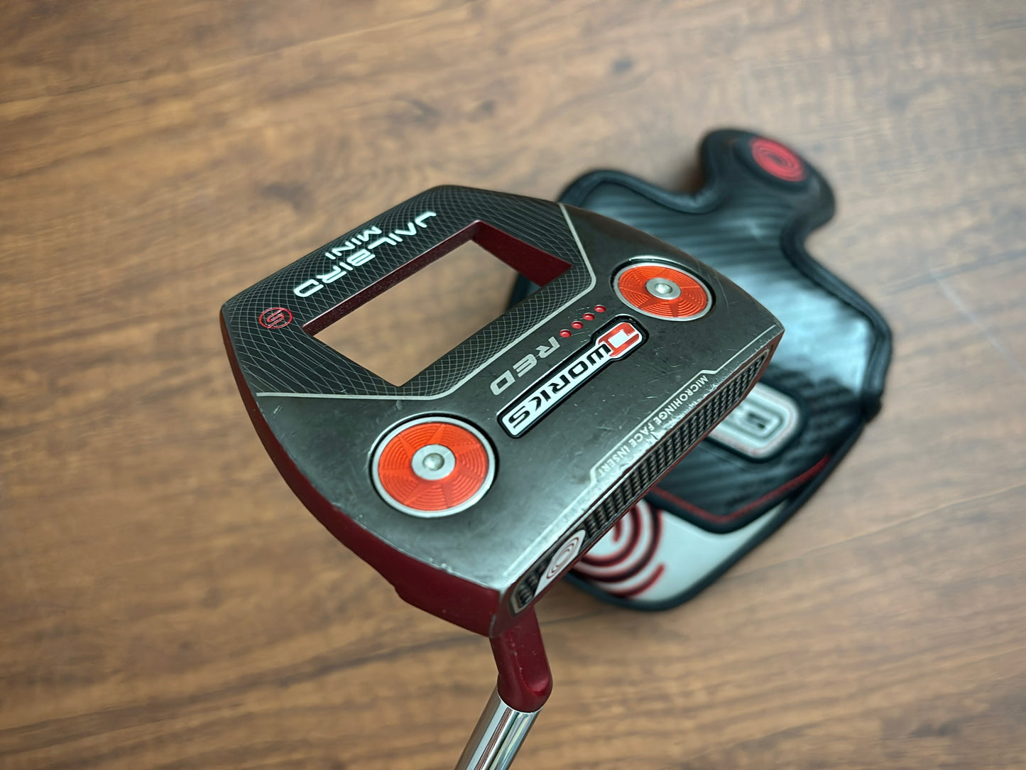 Odyssey O-Works Jailbird Mini Putter 33.5" + headcover