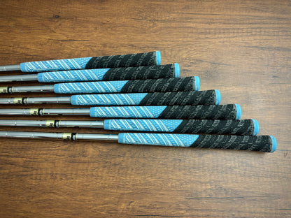 Cobra King Forged TEC X Iron Set 4-PW / Dynamic Gold X100 X-Stiff