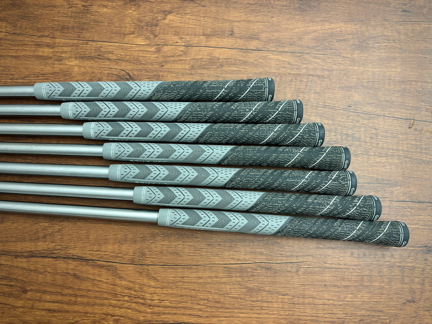 (+1”) Mizuno MP-20 MB Iron Set 4-PW / KBS C-Taper 120 Stiff