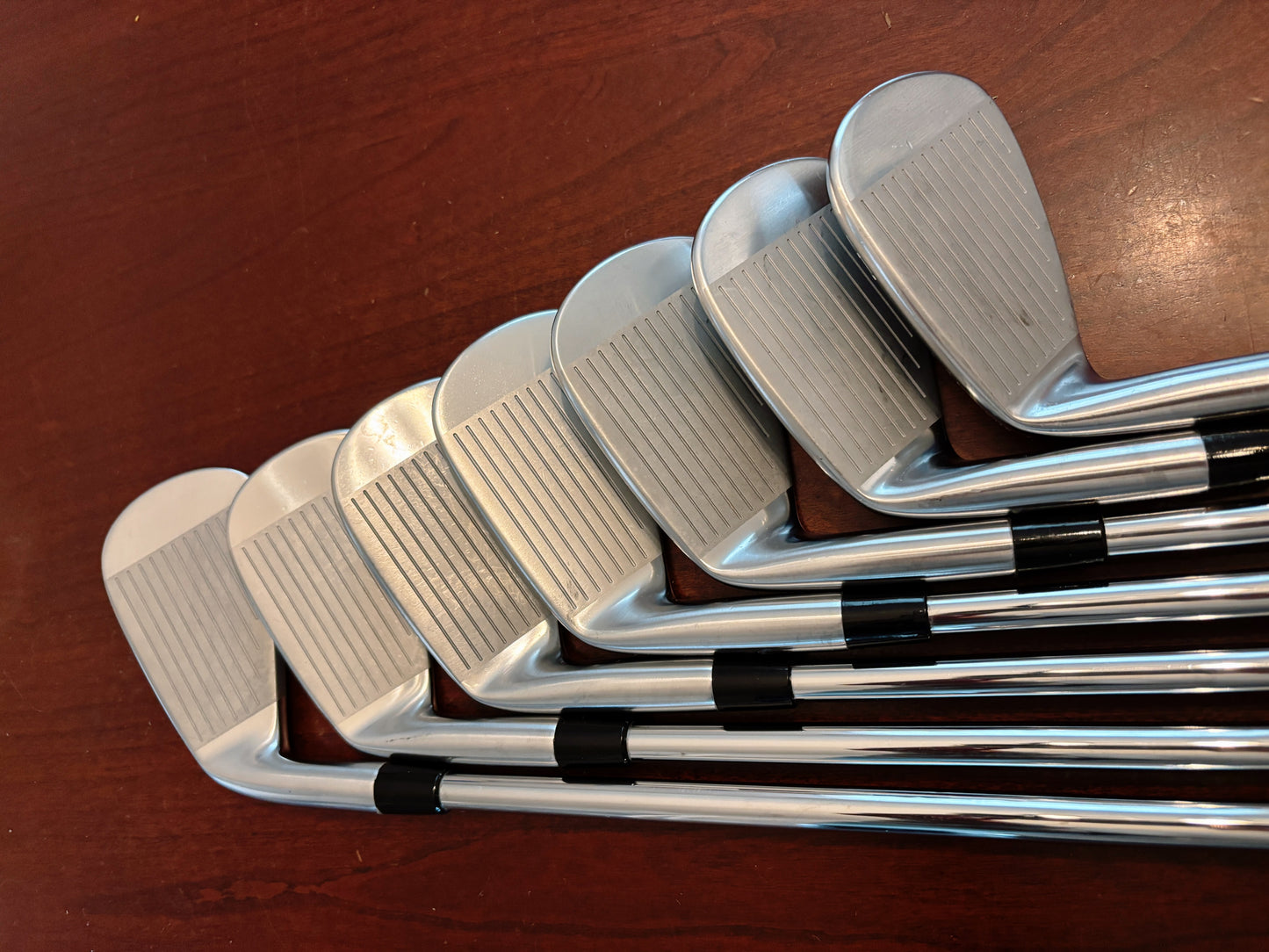 Mizuno Pro 241 / 245 Iron Set 4-PW / Dynamic Gold S400 Stiff