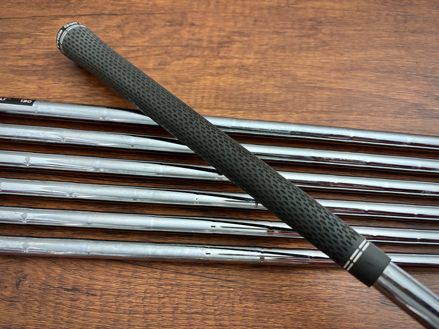 (Left-handed) Taylormade P770 Iron Set 5-PW / KBS Tour 130 X-Stiff