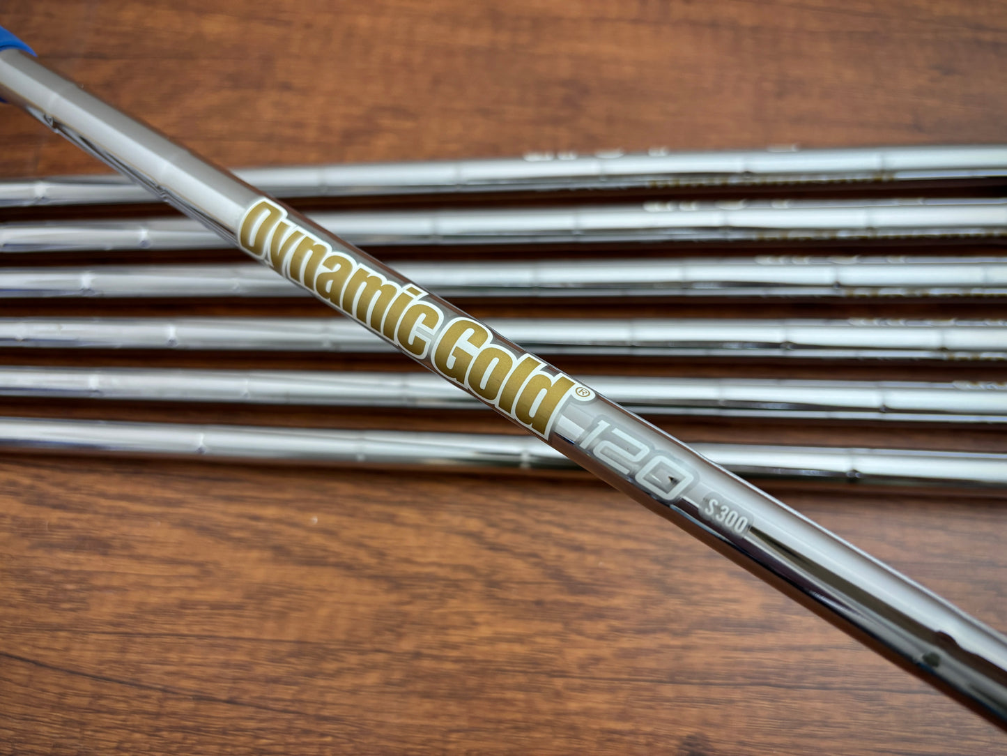 Mizuno Pro 245 Iron Set 4-PW / Dynamic Gold 120 S300 Stiff