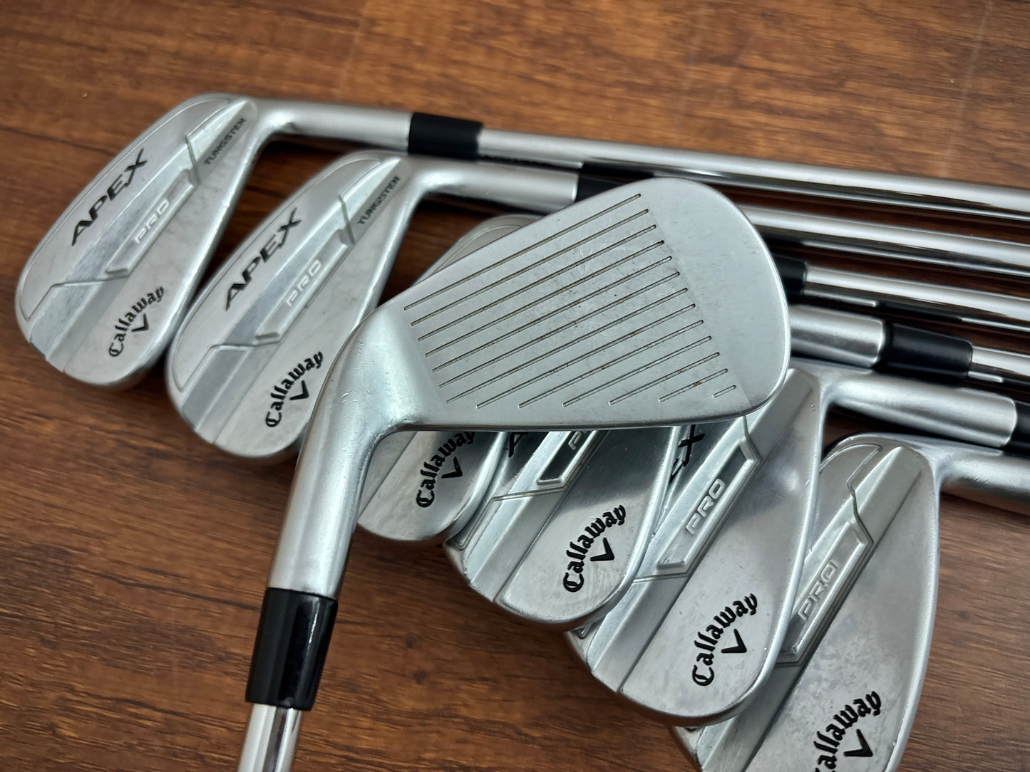 Callaway Apex Pro 21 Iron Set 4-PW / True Temper AMT X100 X-Stiff