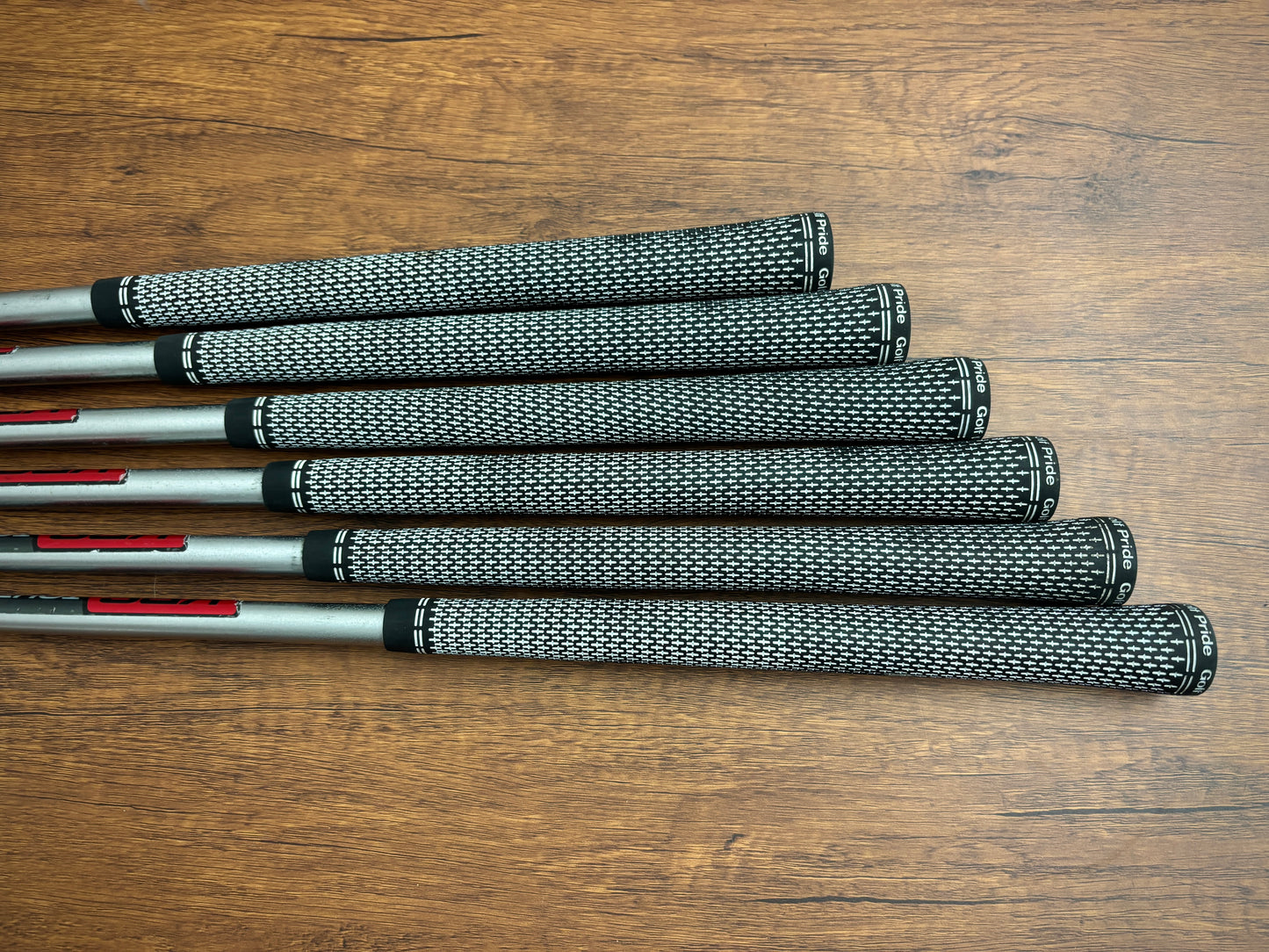 Taylormade P730 Iron Set 4-9 / KBS Tour C-Taper 130 X-Stiff