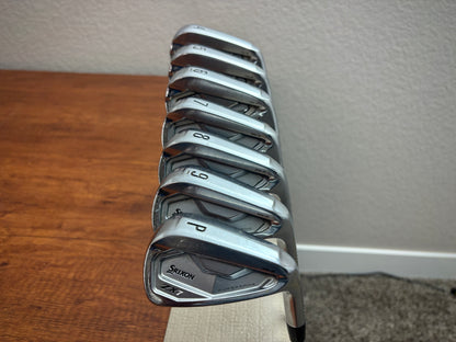 (+1") Srixon ZX5 Mkii / ZX7 Mkii Iron Set 4-PW / Dynamic Gold S300 Stiff