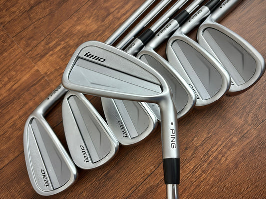 Ping i230 Iron Set 4-PW / Ping AWT 2.0 Regular Flex