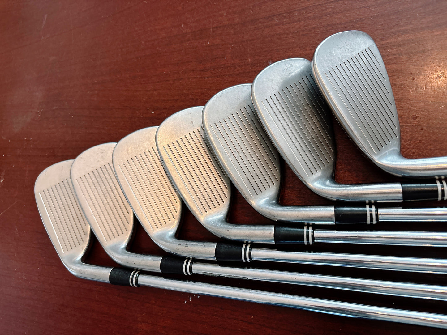 Cleveland Launcher Iron Set 4-PW / Regular Flex