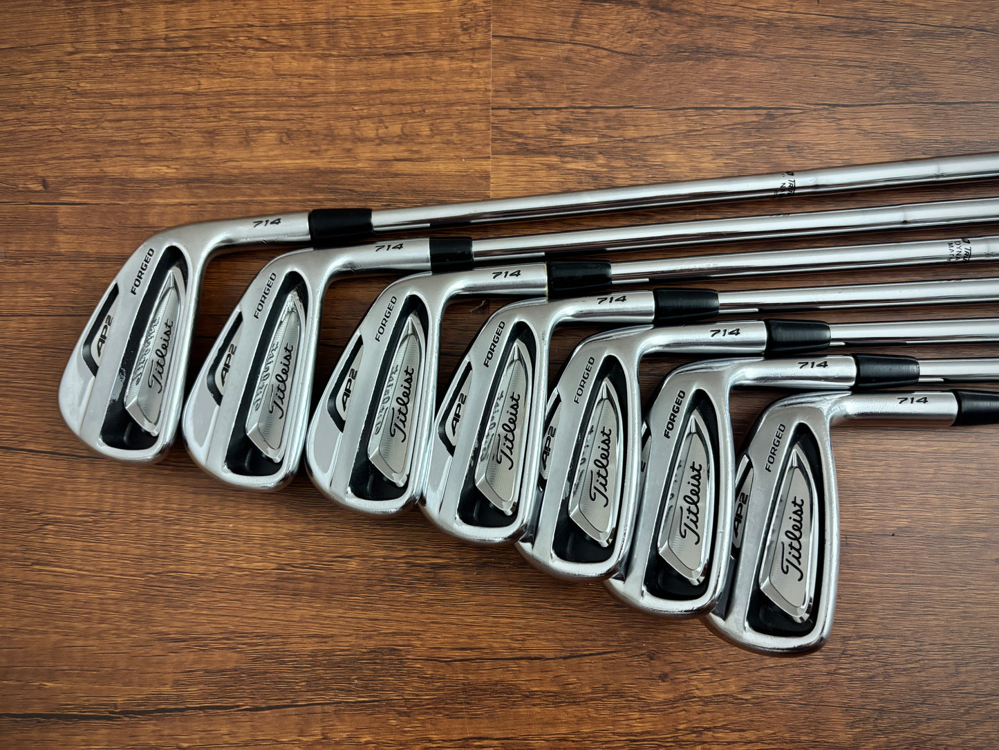 Titleist AP2 714 Iron Set 4-PW / Dynamic Gold X100 X-Stiff