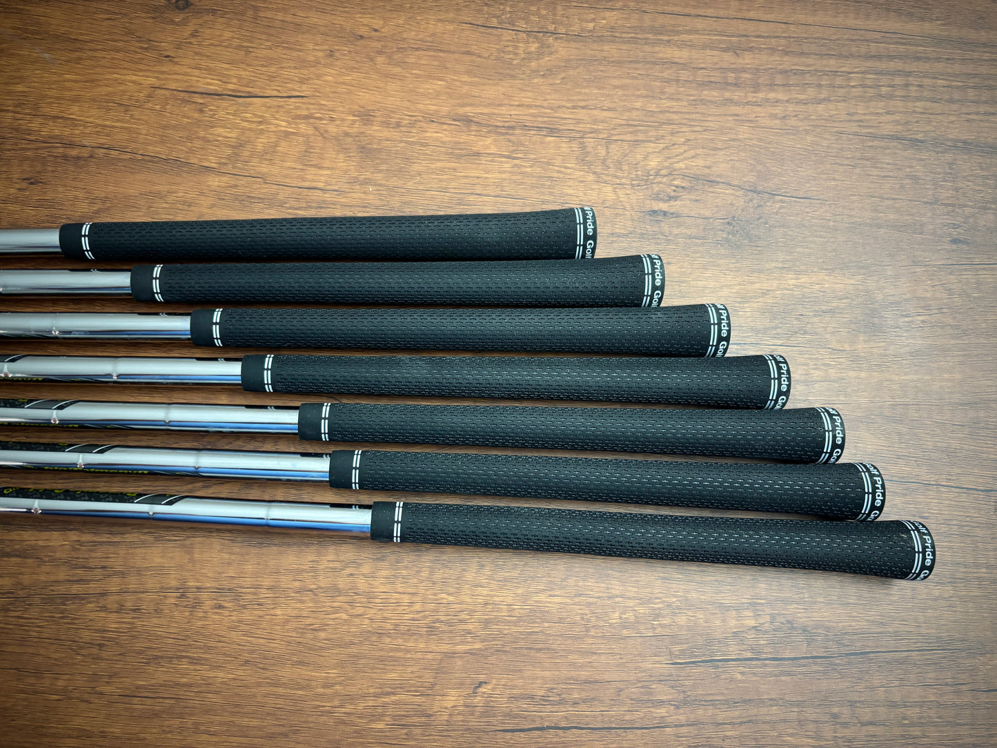 *NEW IN PLASTIC* Srixon ZXi7 Iron Set 4-PW / Dynamic Gold S300 Stiff