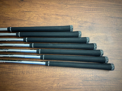 *NEW IN PLASTIC* Srixon ZXi7 Iron Set 4-PW / Dynamic Gold S300 Stiff