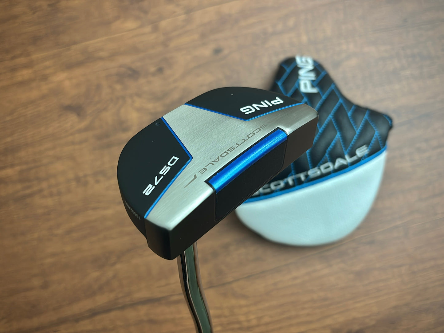 Ping Scottsdale DS72 Putter 35" + headcover
