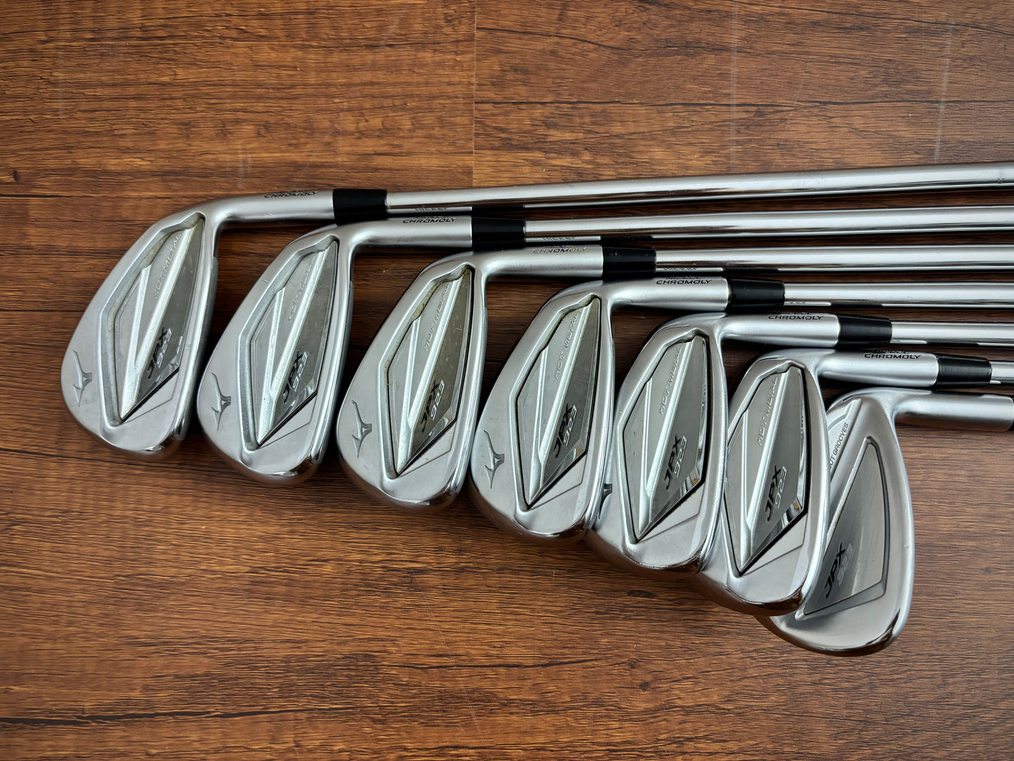(+1.25") Mizuno JPX 923 Hot Metal Iron Set 5-GW / Dynamic Gold S300 Stiff