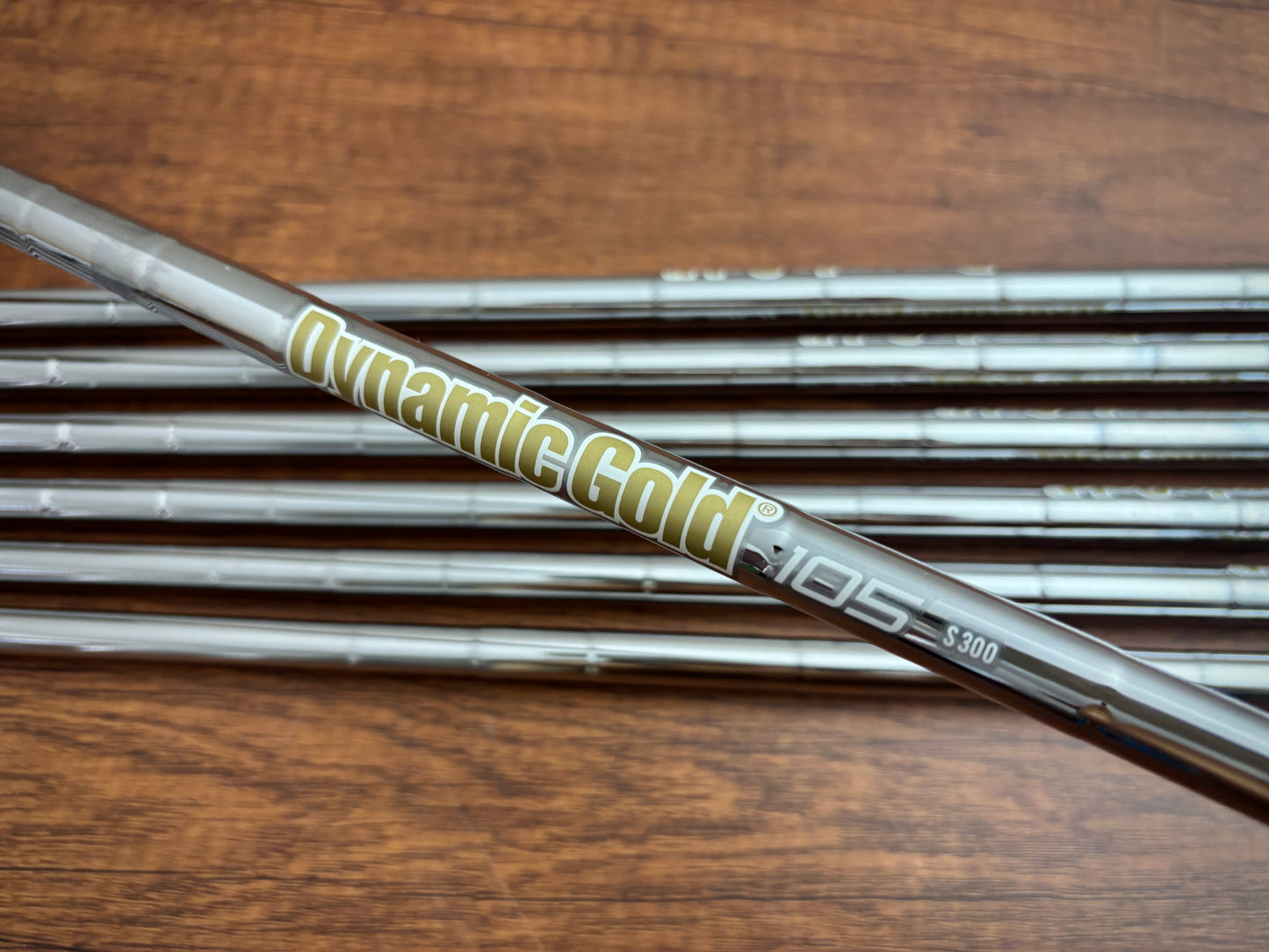 Ping i230 Iron Set 5-UW / Dynamic Gold S300 Stiff