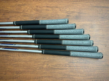 Mizuno Pro 243 / Pro 241 Iron Set 4-PW / Project X 6.0 Stiff