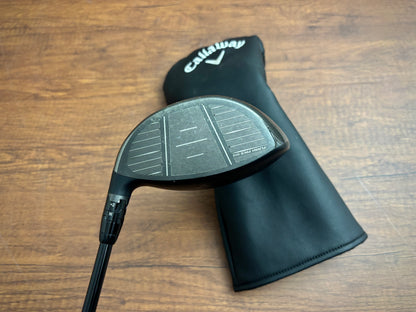 Callaway Rogue ST Max Driver 9* + headcover / Stiff