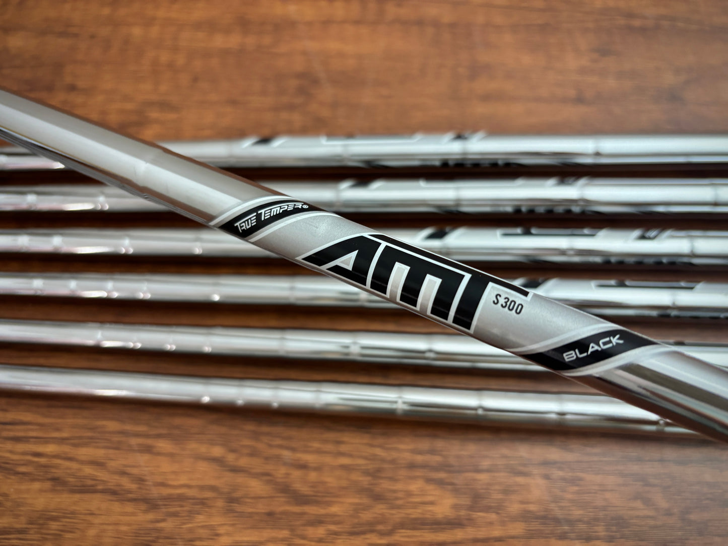 Srixon Z745 Iron Set 4-PW / True Temper AMT S300 Stiff